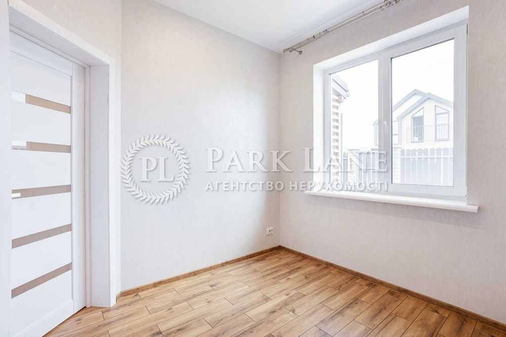 Продаж двоповерхового будинку с.Петропавлівське Ремонт