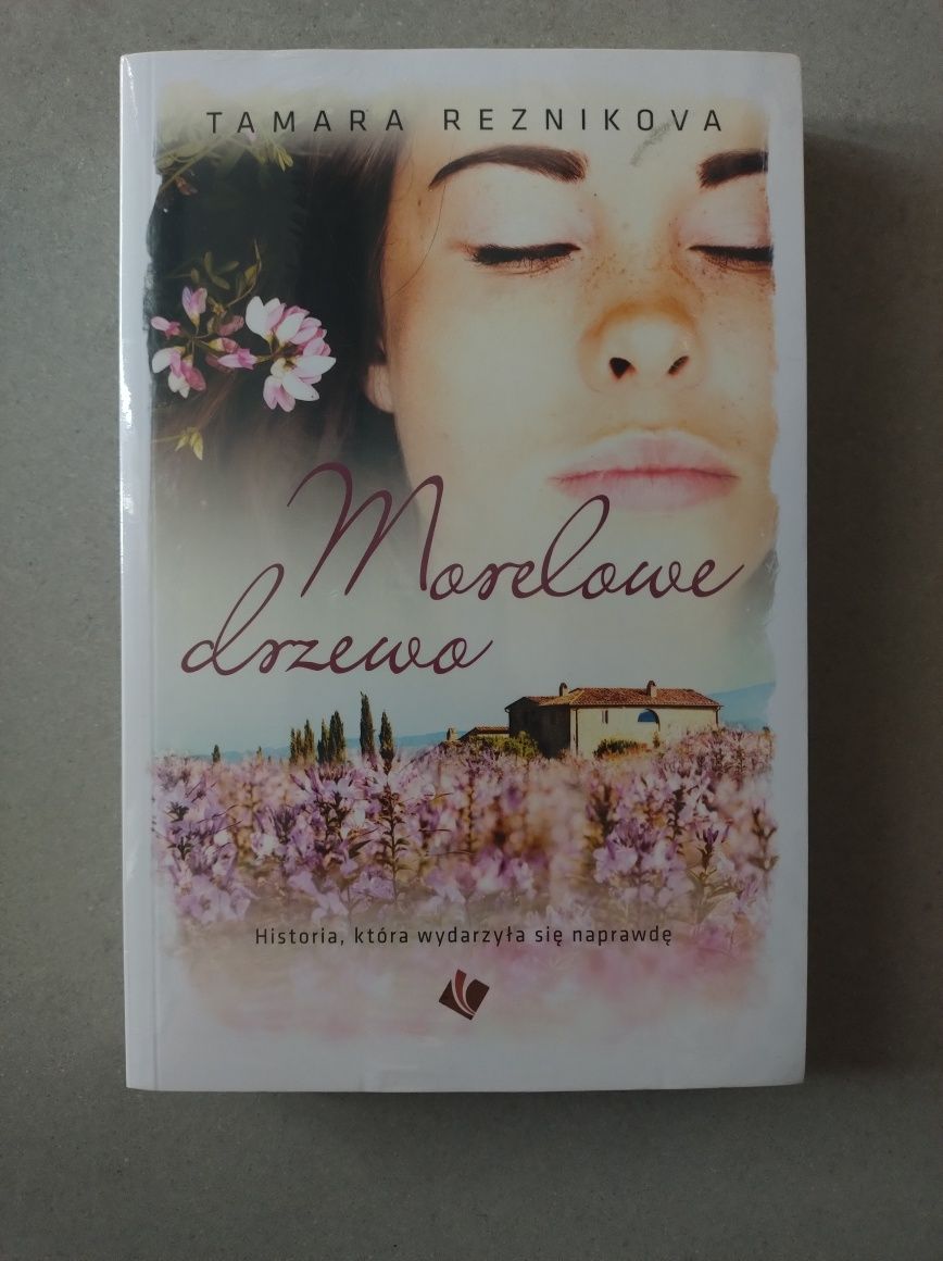 Morelowe drzewo Tamara Reznikova