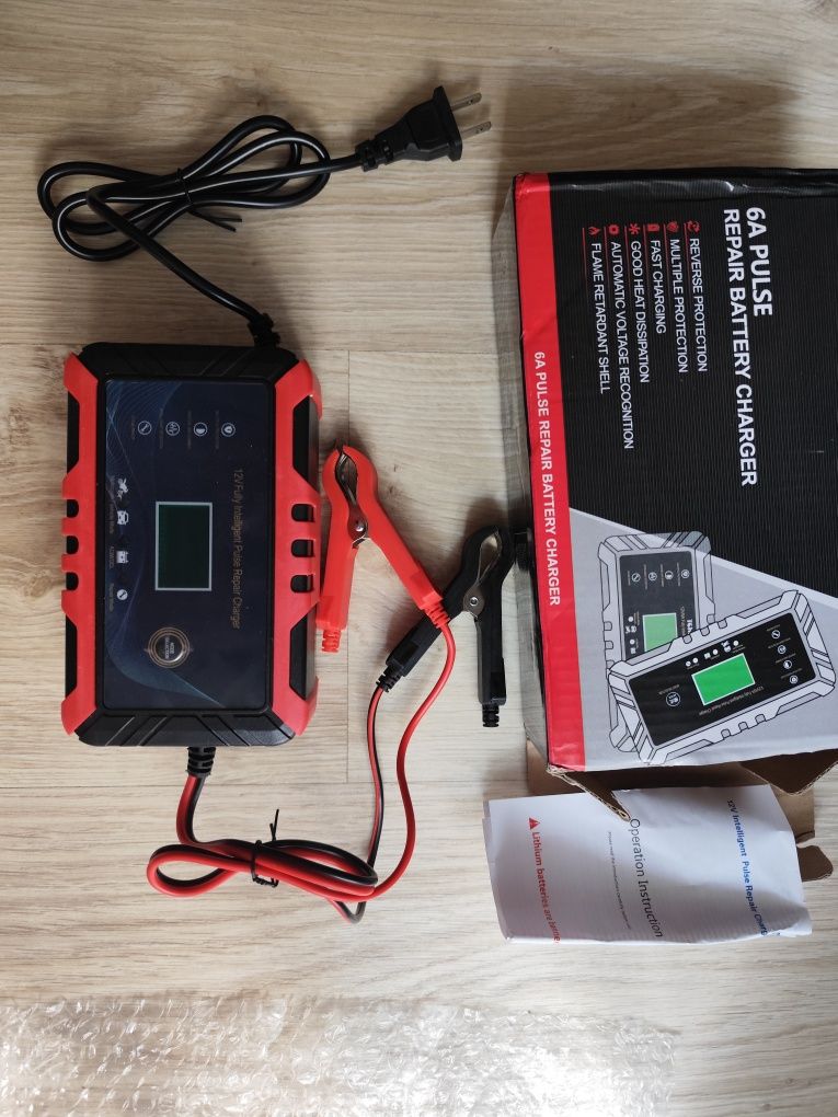 Prostownik 12V 6A z opcją naprawy