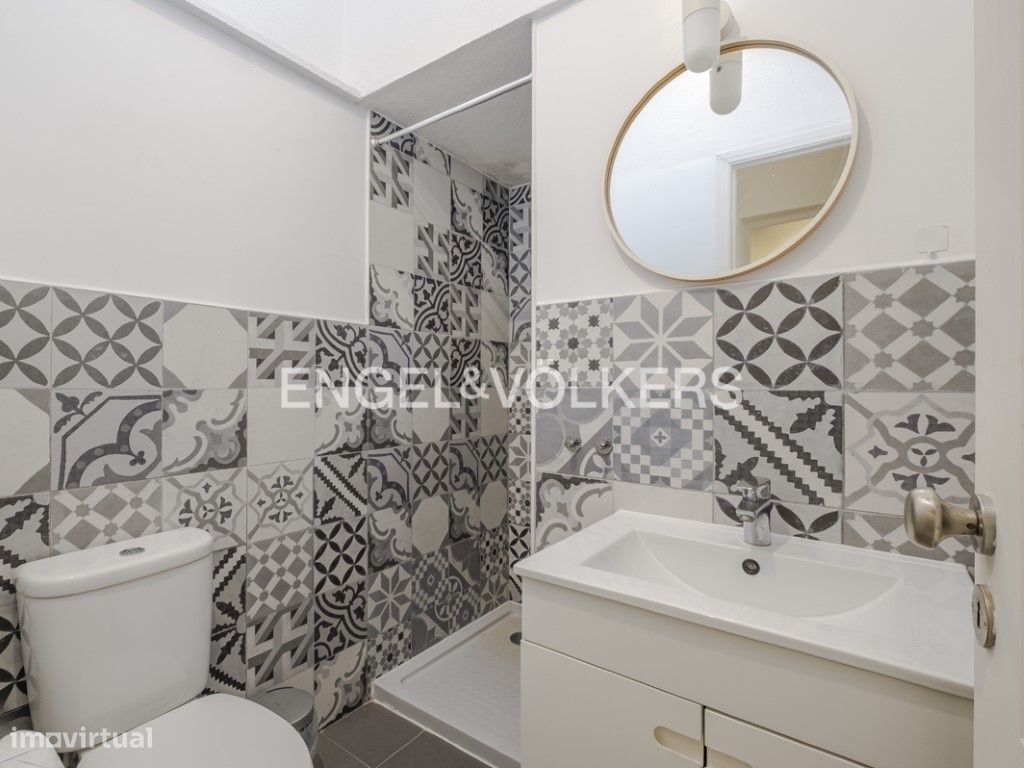 Apartamento T1 + 2 na Estefânia