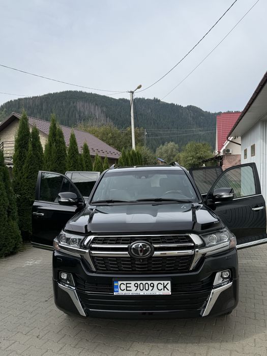 Продається LAND CRUISER 200 2020 року