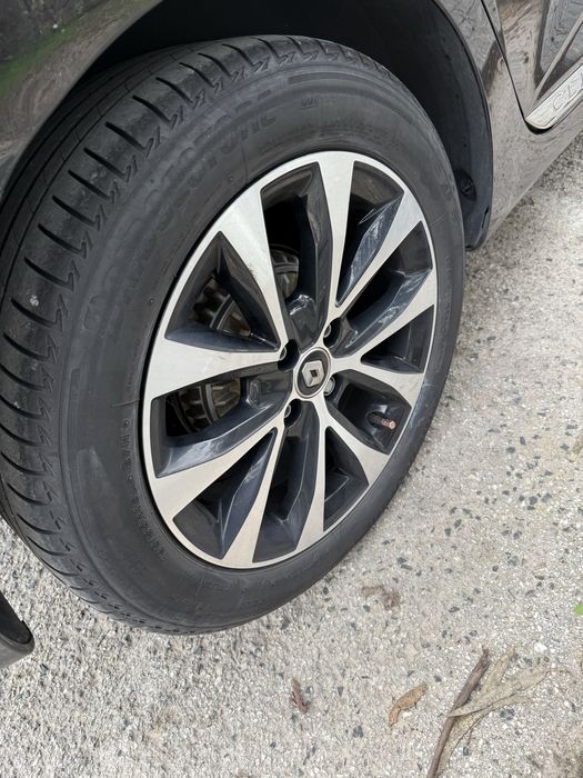 Jogo de 4 pneus para jante 16