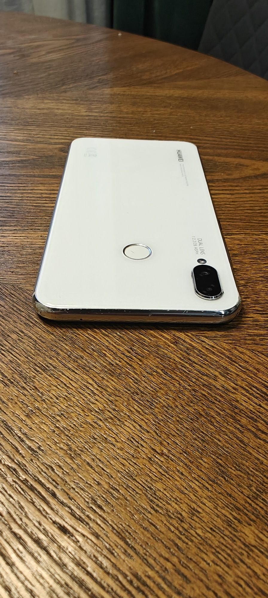 Huawei p smart plus 4/64gb