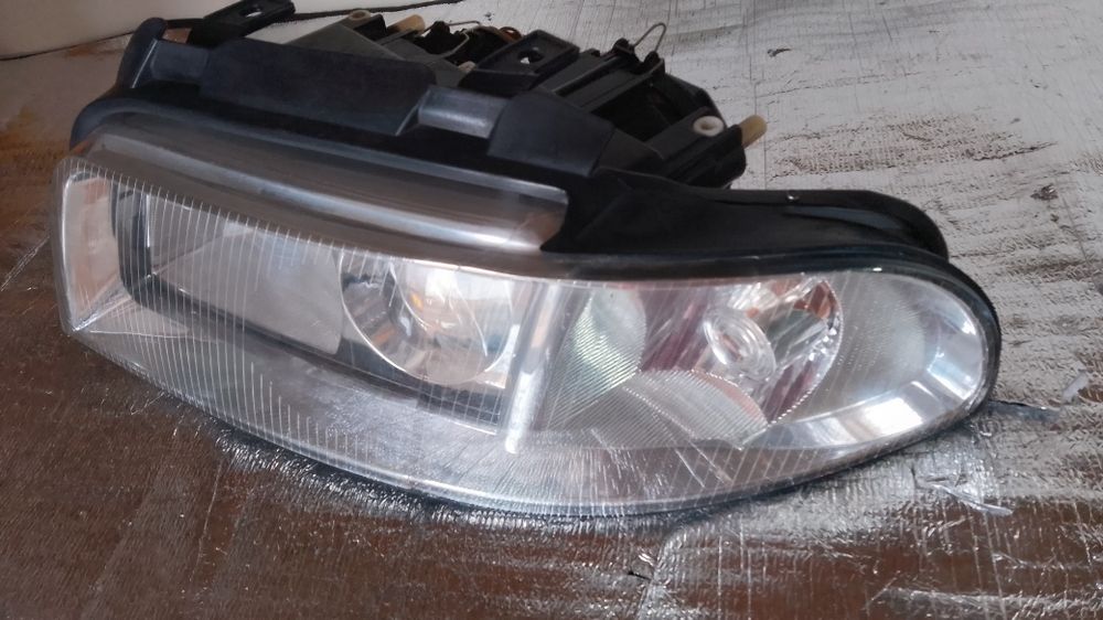 Lampa przód Audi A4 B5 lift Lewa DEPO jak nowa.