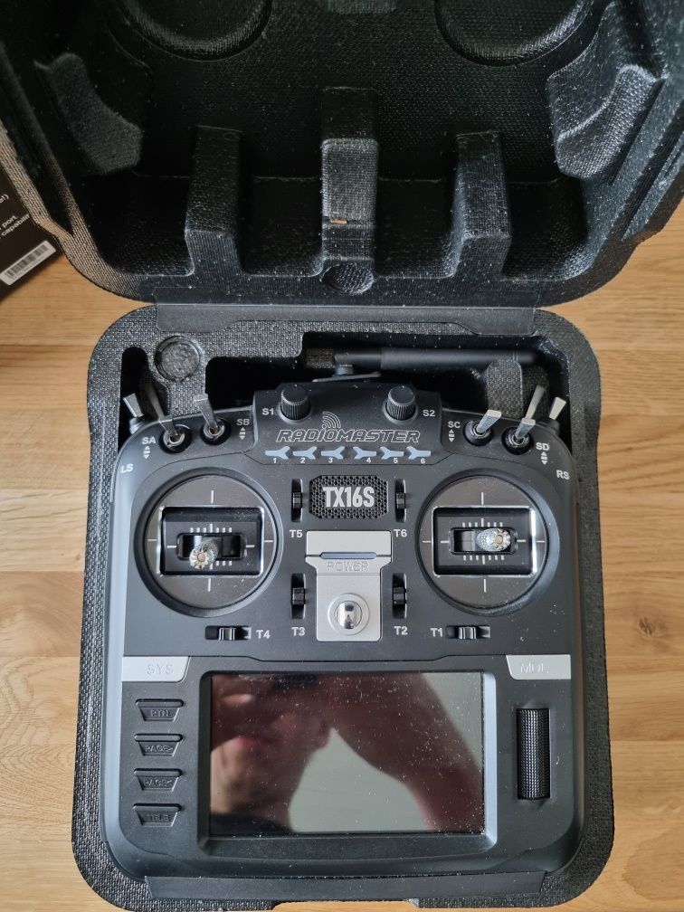 Zestaw FPV ( Radiomaster, Nazgul, Uruav )