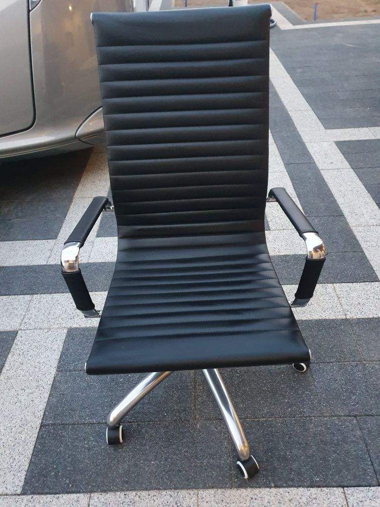 Krzesło biurowe obrotowe skóra naturalna  Grospol