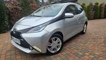 Toyota Aygo 1,0 69 KM* LEDy* kamera* piękny stan z Niemiec