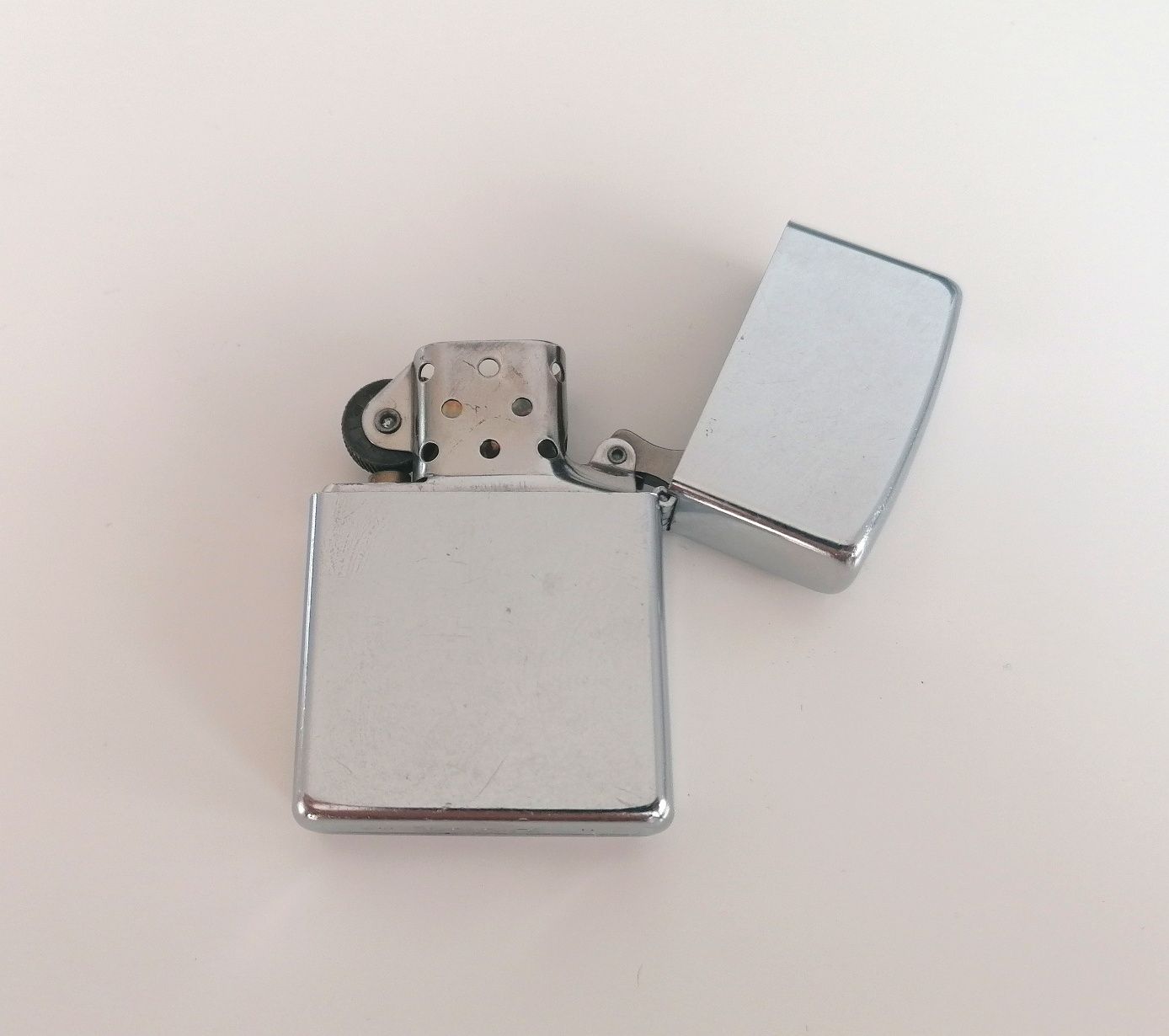 Zippo Santa Fe Natural Tabacco Company z 2003 roku