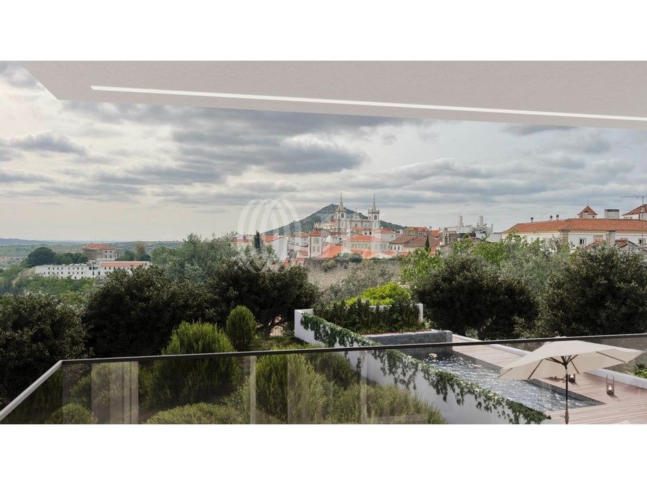 Terreno urbano para construção, em Portalegre, Alentejo