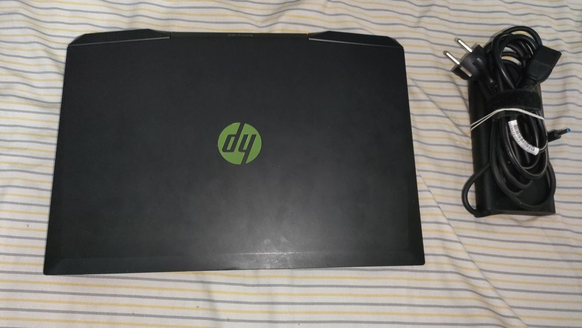 Laptop GRY HP Pavilion Gaming i5 10300H DDR4 16GB GTX1660ti 6GB 1,5TB