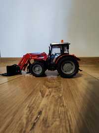 Zabawka traktor Massey Ferguson 894 SIKU nr 3653, stan bdb jak nowa