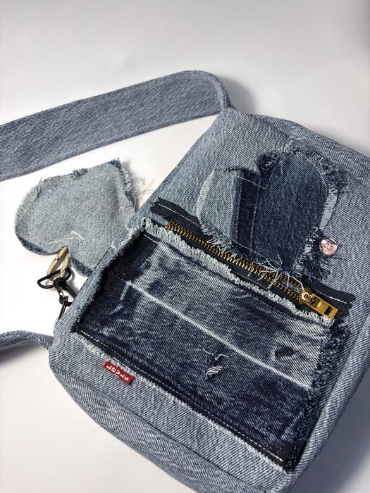 Сумка багет levi’s shoulder bag