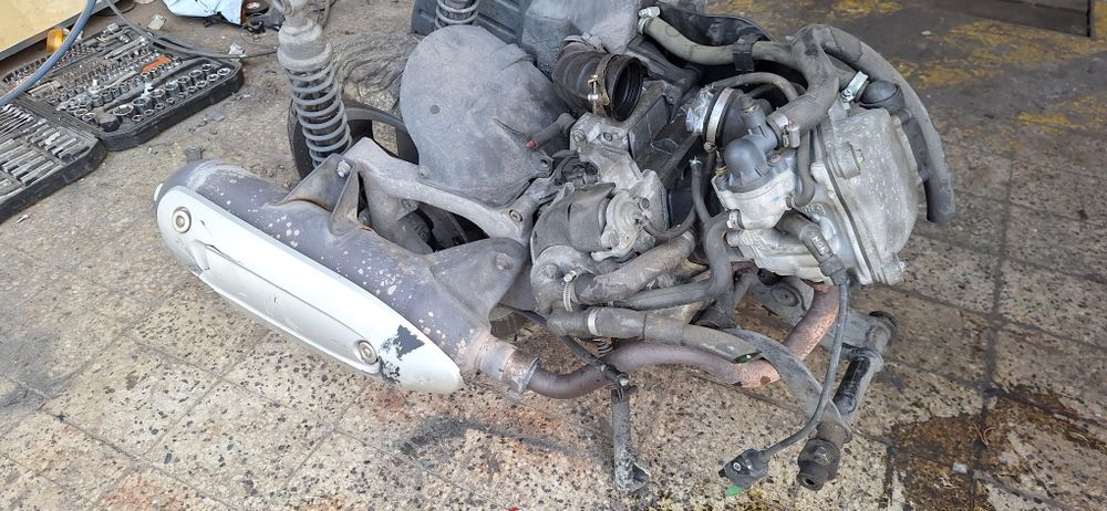 Piaggio x 7 Xevo 125 Silnik kompletny gwarancja 8 tys km