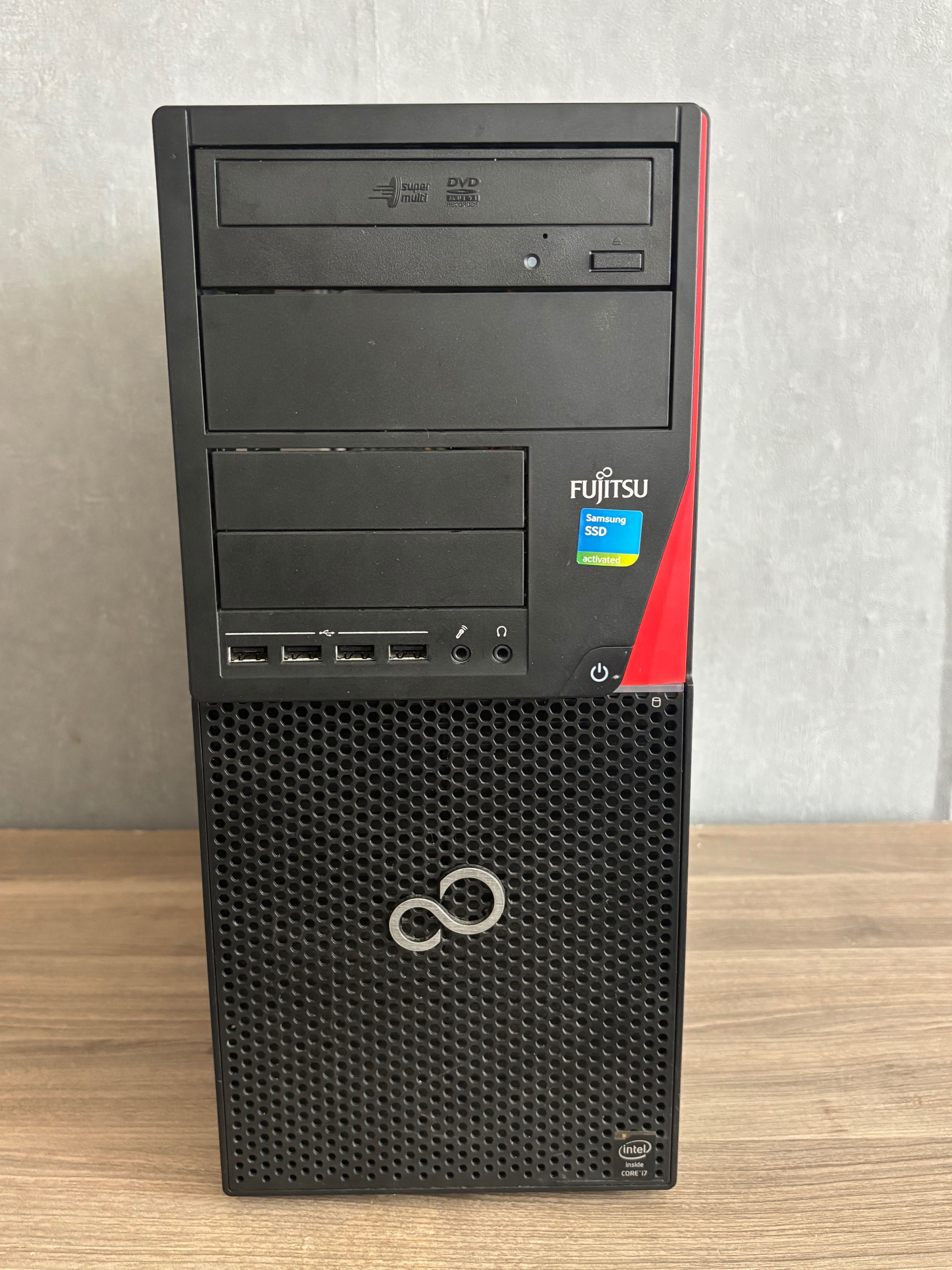 Komputer i7 4770