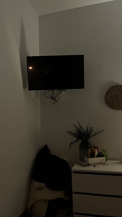 vendo televisao tv como nova