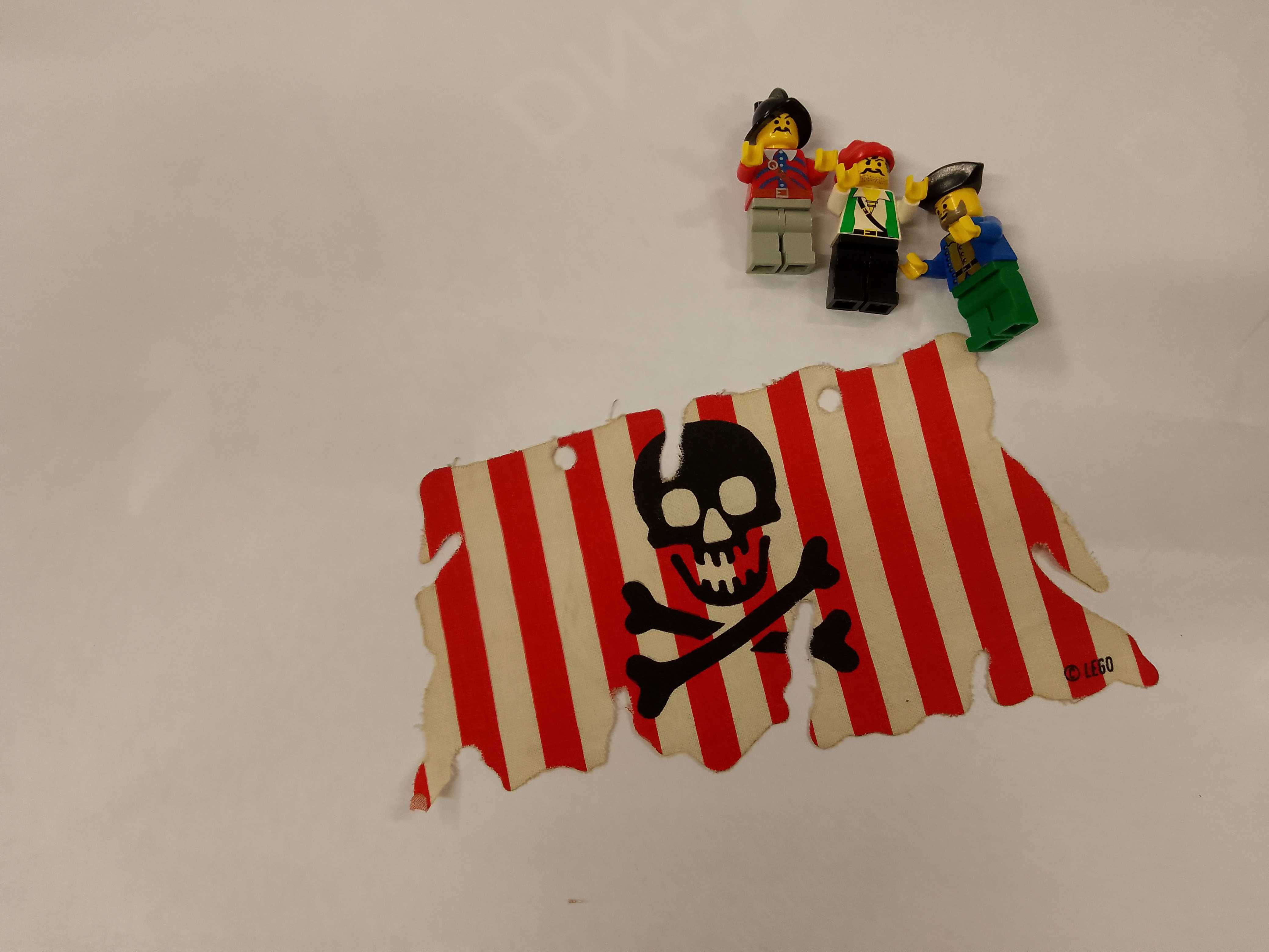 lego pirates 6296: Shipwreck Island