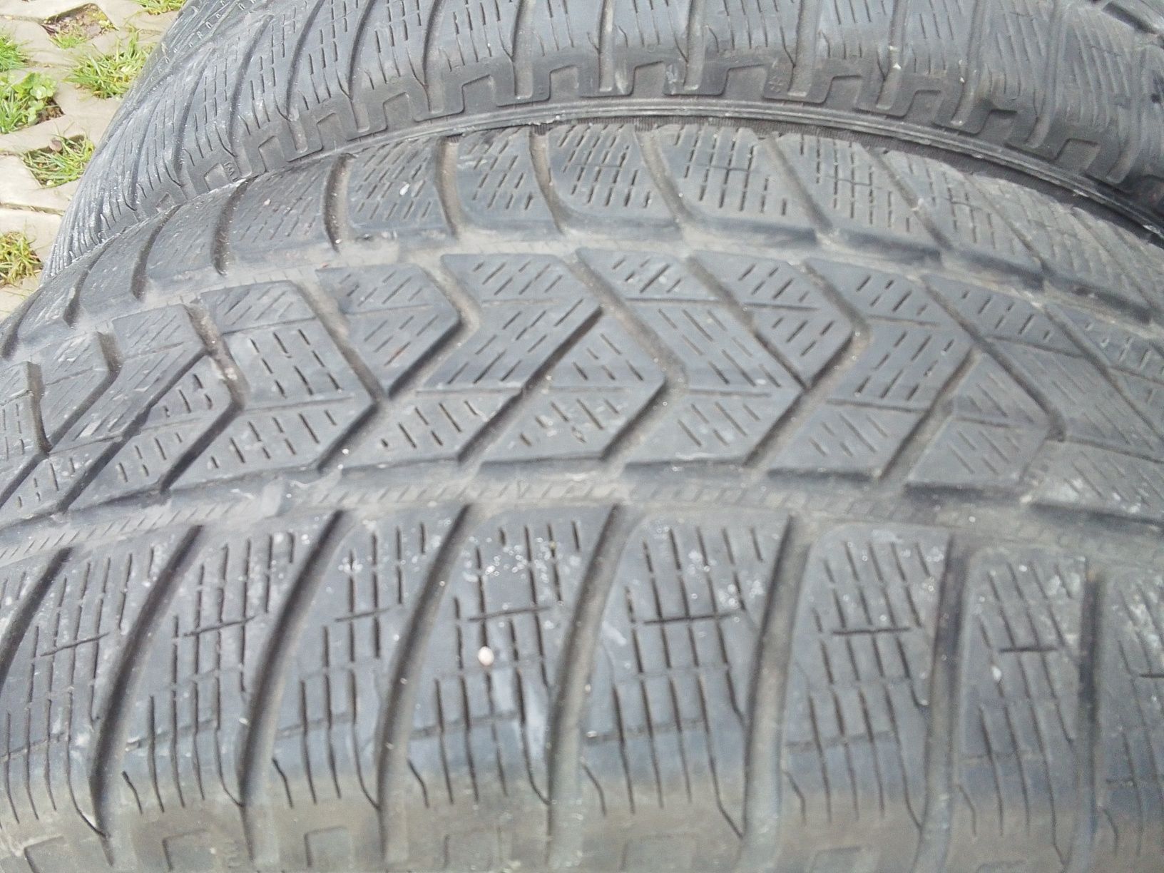 2 Opony zimowe 235/60r18 PIRELLI 2021r