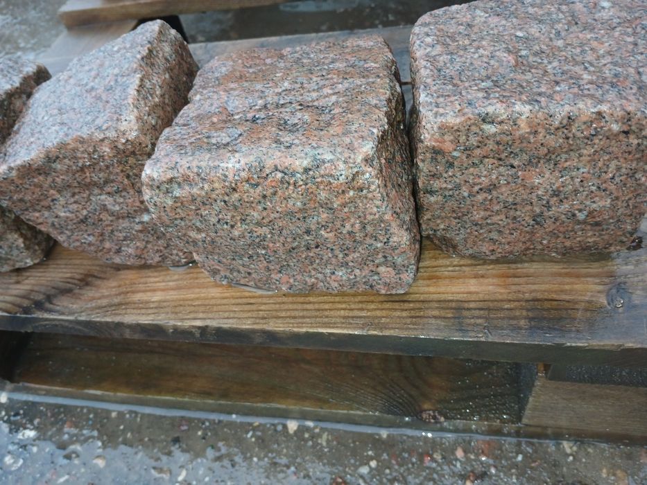 Kostka Kamień granitowy 8x11cm Vanga