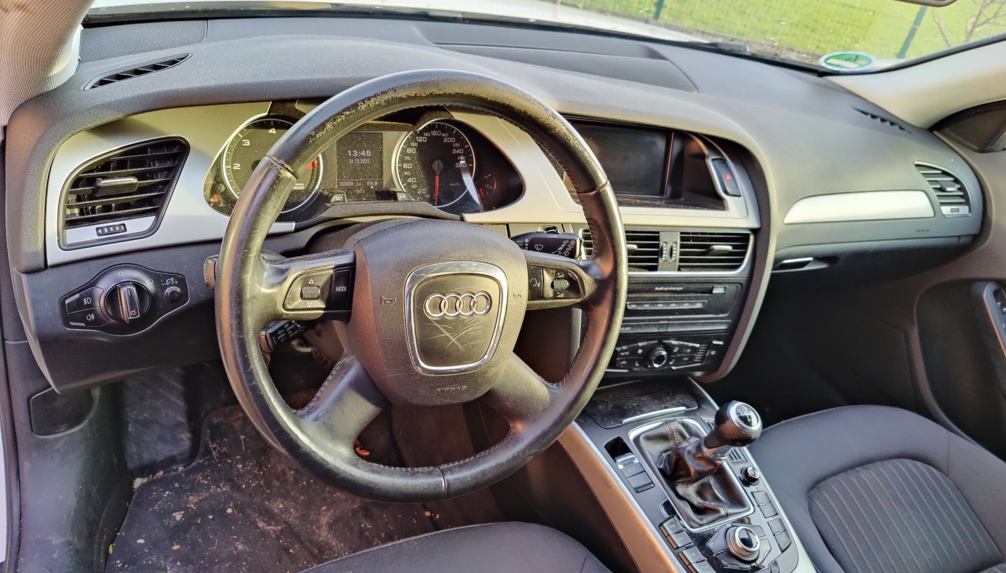 Konsola deska kokpit airbag napinacze Audi a4 S4 b8 oryginał