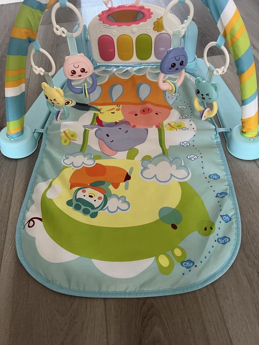 Розвиваючий килимок
