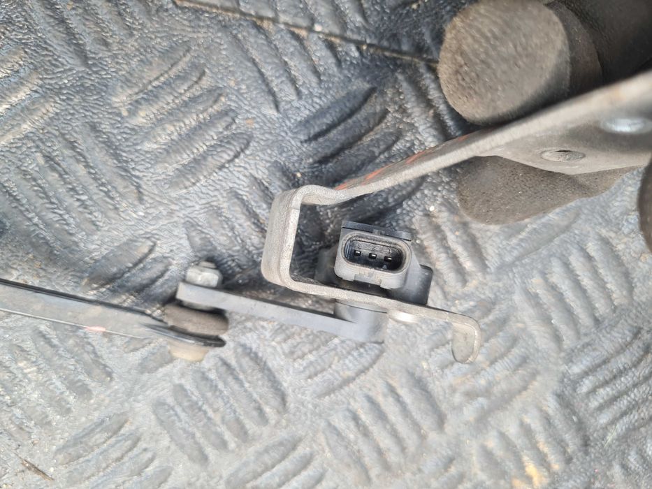 Mercedes A Klasa W177 czujnik poziomowania