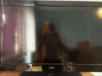 Telewizor firmy Level 40 cali