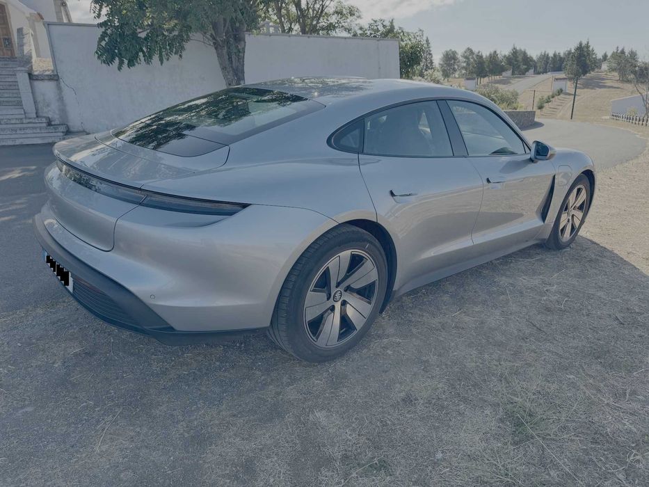 Porsche Taycan 4S Bateria Performance Plus