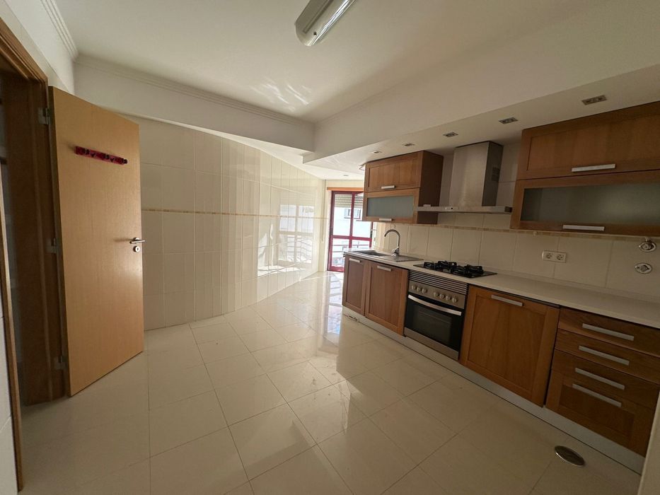Quarto entrada imediata no pinhal novo