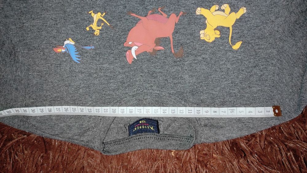 Тоненька кофточка на хлопчика 128р