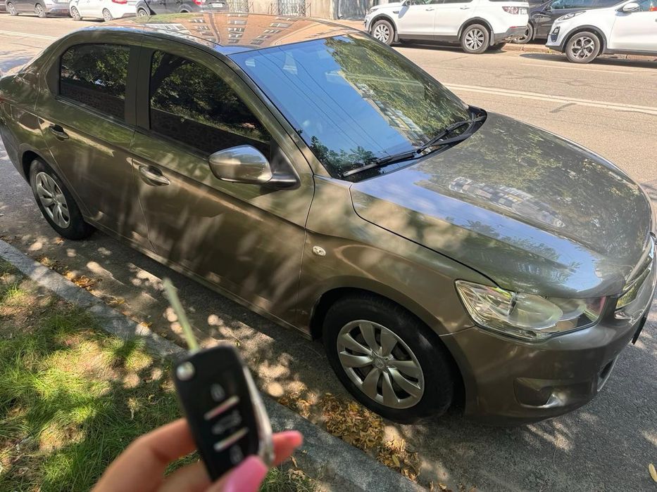 Ситроен C-Elysee 2013