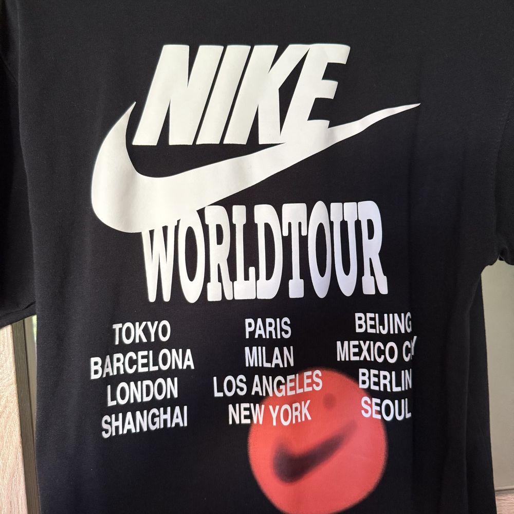 Koszulka Nike, rozmiar XS, oversize