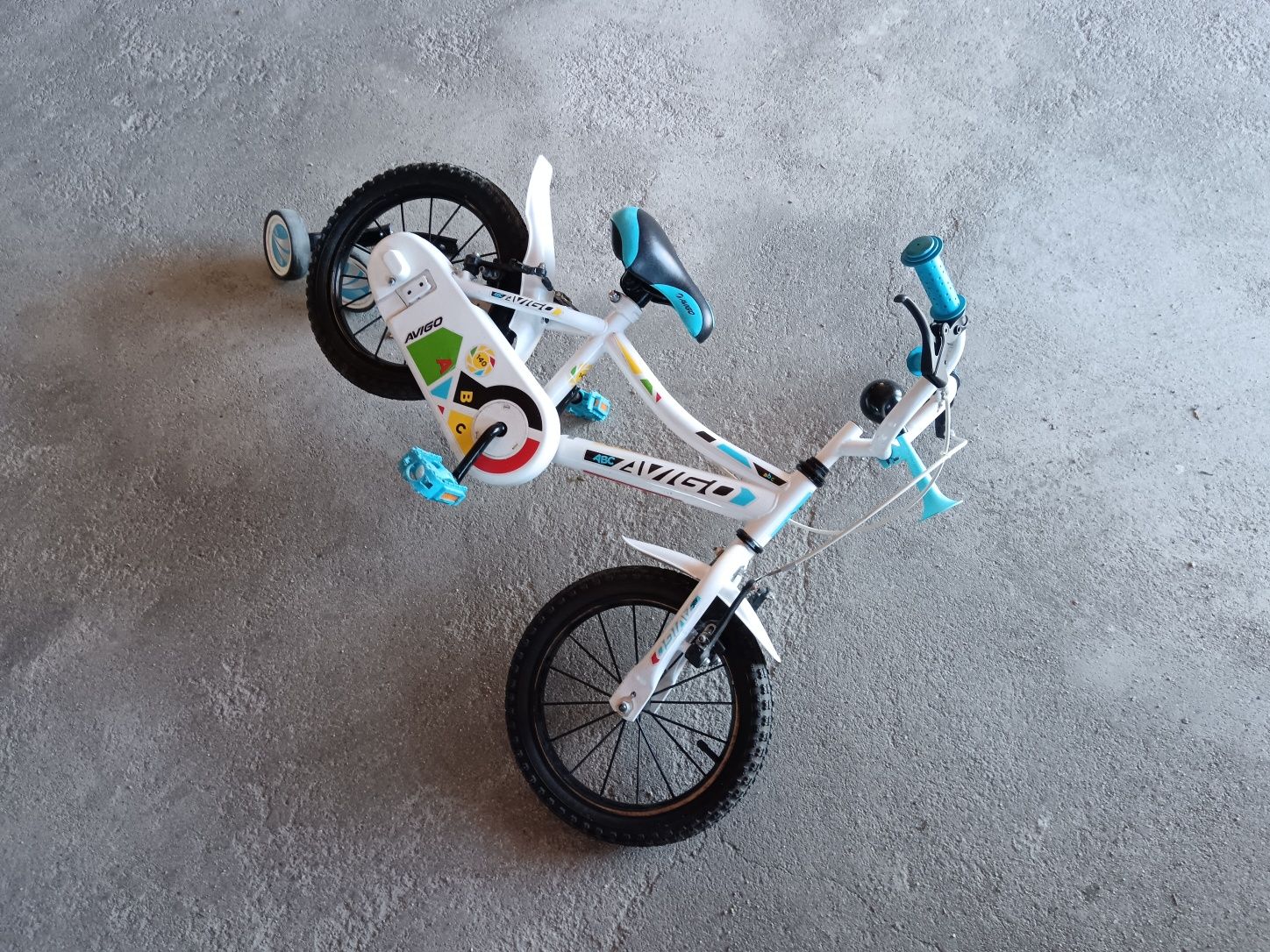 Bicicleta roda 14 muito boa