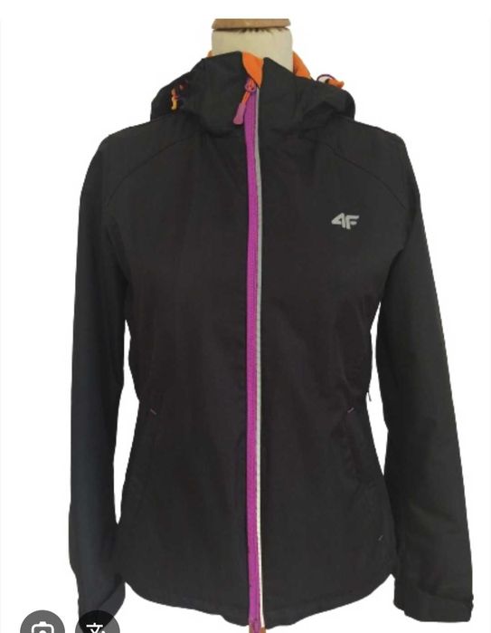 Kurtka  damska  marki 4F Aquatech 5000