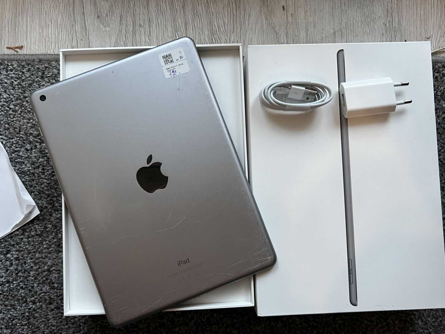 Tablet Apple iPad 5 Generacja 32GB WIFI SPACE GREY SZARY Gwarancja