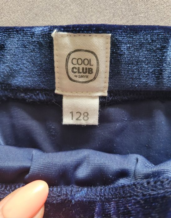 Welurowa spódniczka