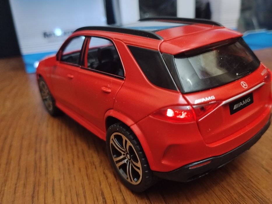 Модель mercedes-benz gle63 Мерс 1:32 Автоэксперт Металл свет звук Джип