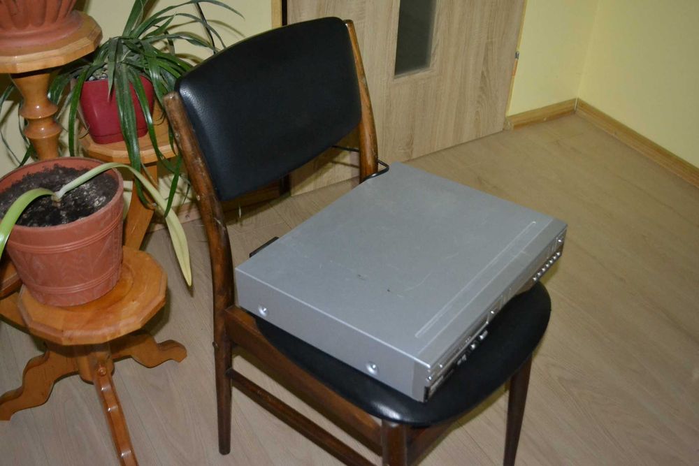 Nagrywarka Philips DVDR630VR PRZEGRYWARKA kaset VHS na DVD sprawna