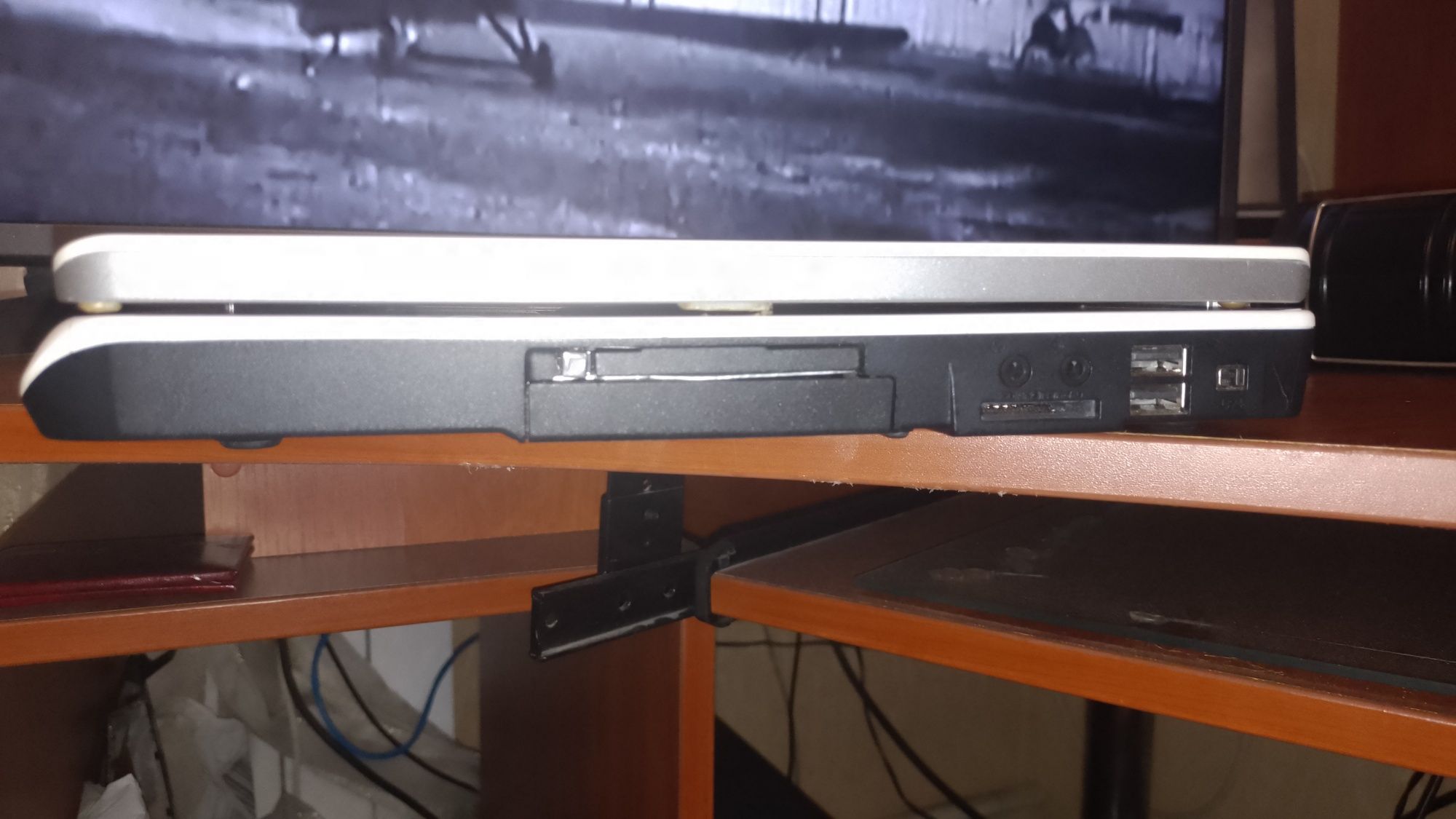 Ноутбук Dell Inspiron E1505