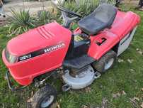 Traktorek kosiarka Honda 2213