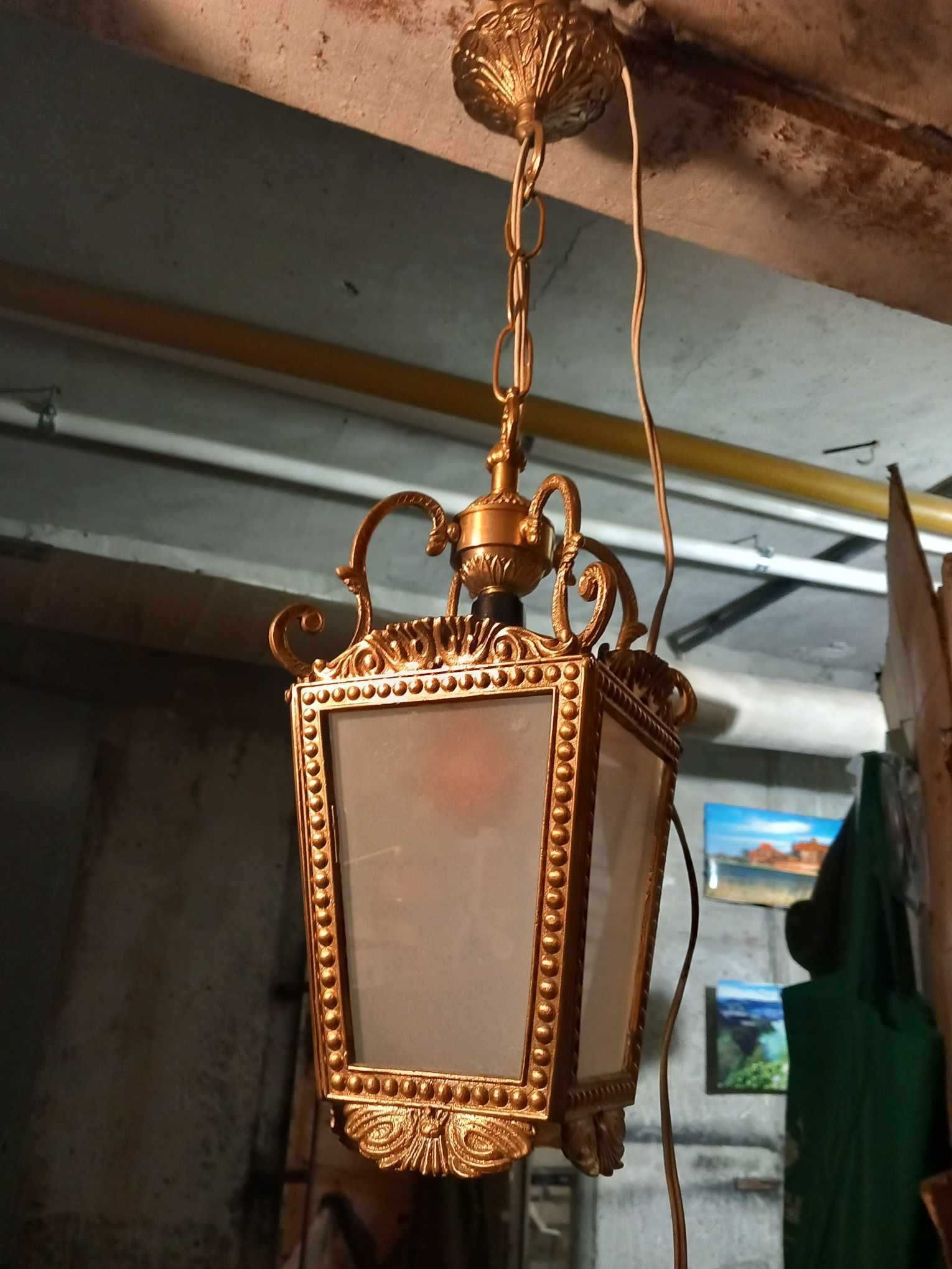 Antyczna stylowa lampa wisząca, vintage, żyrandol