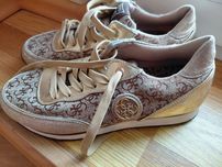 Buty damskie GUESS