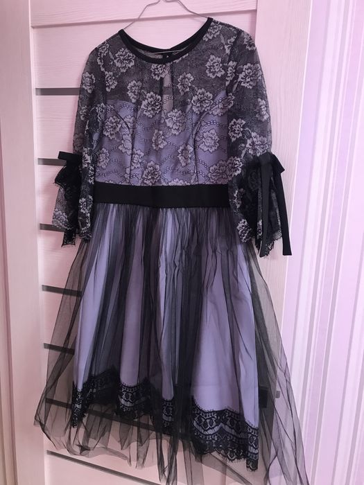 Нарядное платье