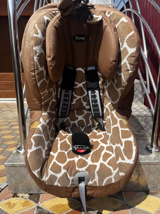Дитяче автокрісло ROMER King II ATS Big Giraffe (2000010749)