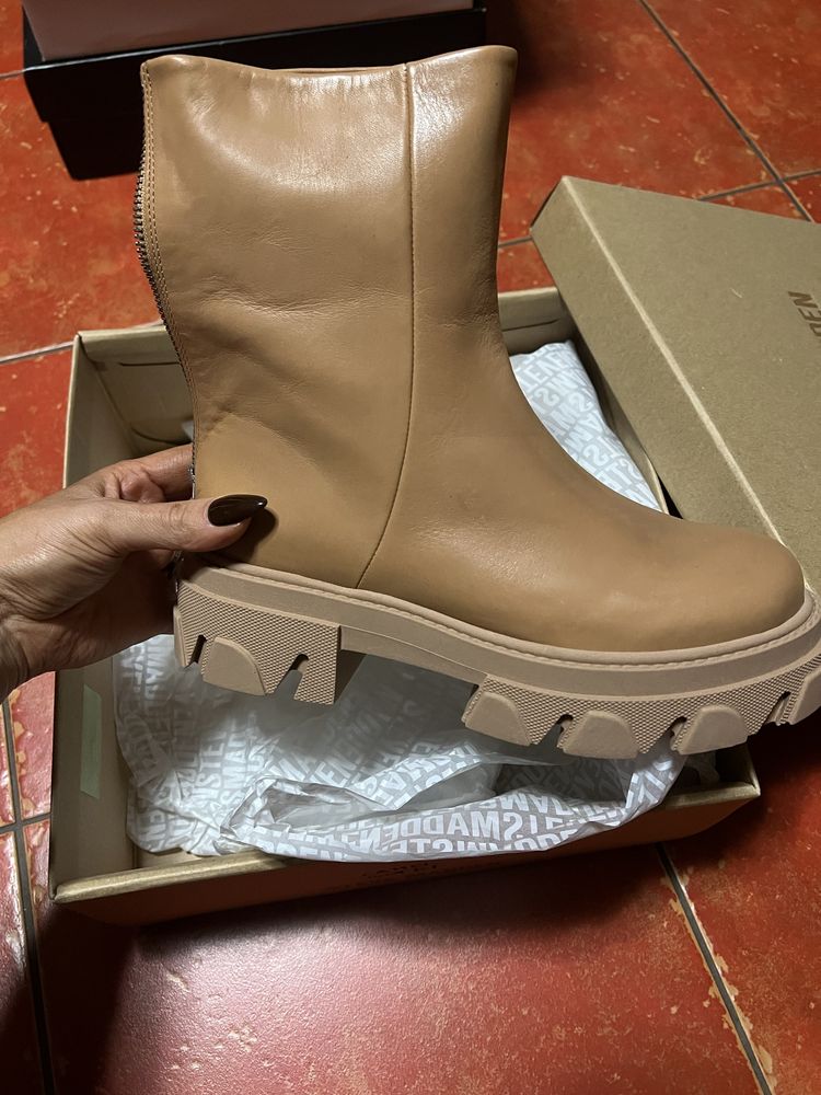 Steve Madden Maryann Camel nowe skórzane sztyblety 38