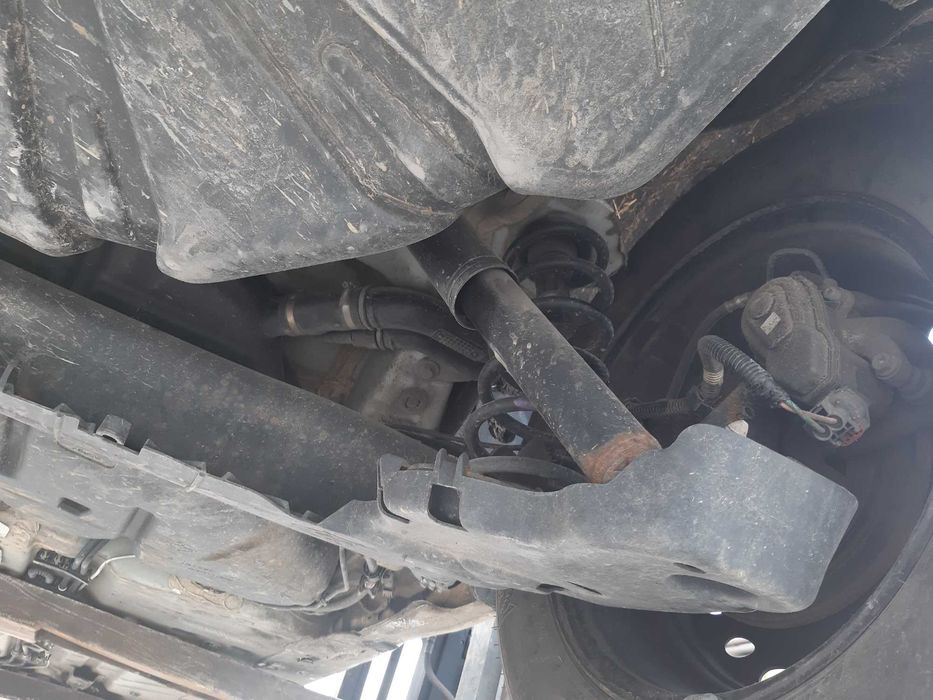 belka zawieszenia tył Renault Scenic 3 Lift 1.5 DCI