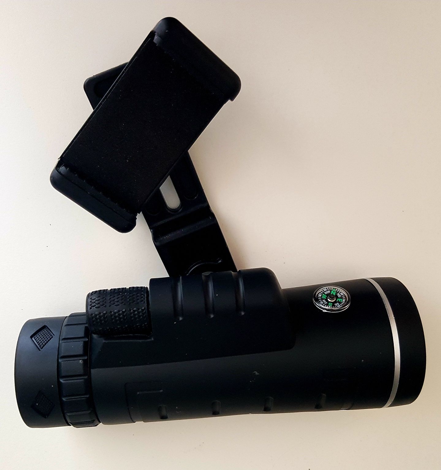 Telescopio para ampliar imagéns