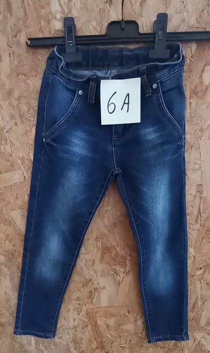 roupa de criança e senhora