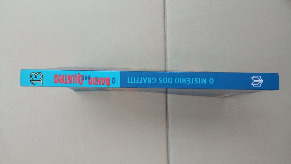 O Bando dos Quatro - O Mistério dos Graffiti