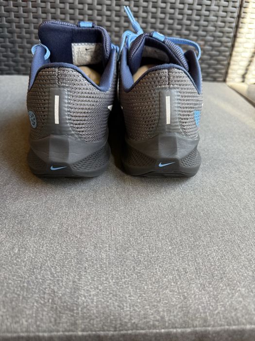 Кроссовки Nike NFL x Air Zoom Pegasus 40 Tennessee Titans