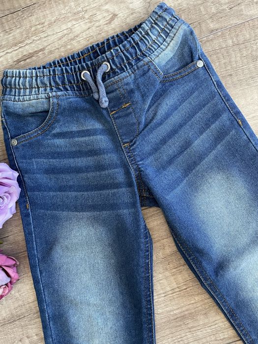 Spodnie dla chłopca chłopięce jeansowe jeansy 104 cm little kids